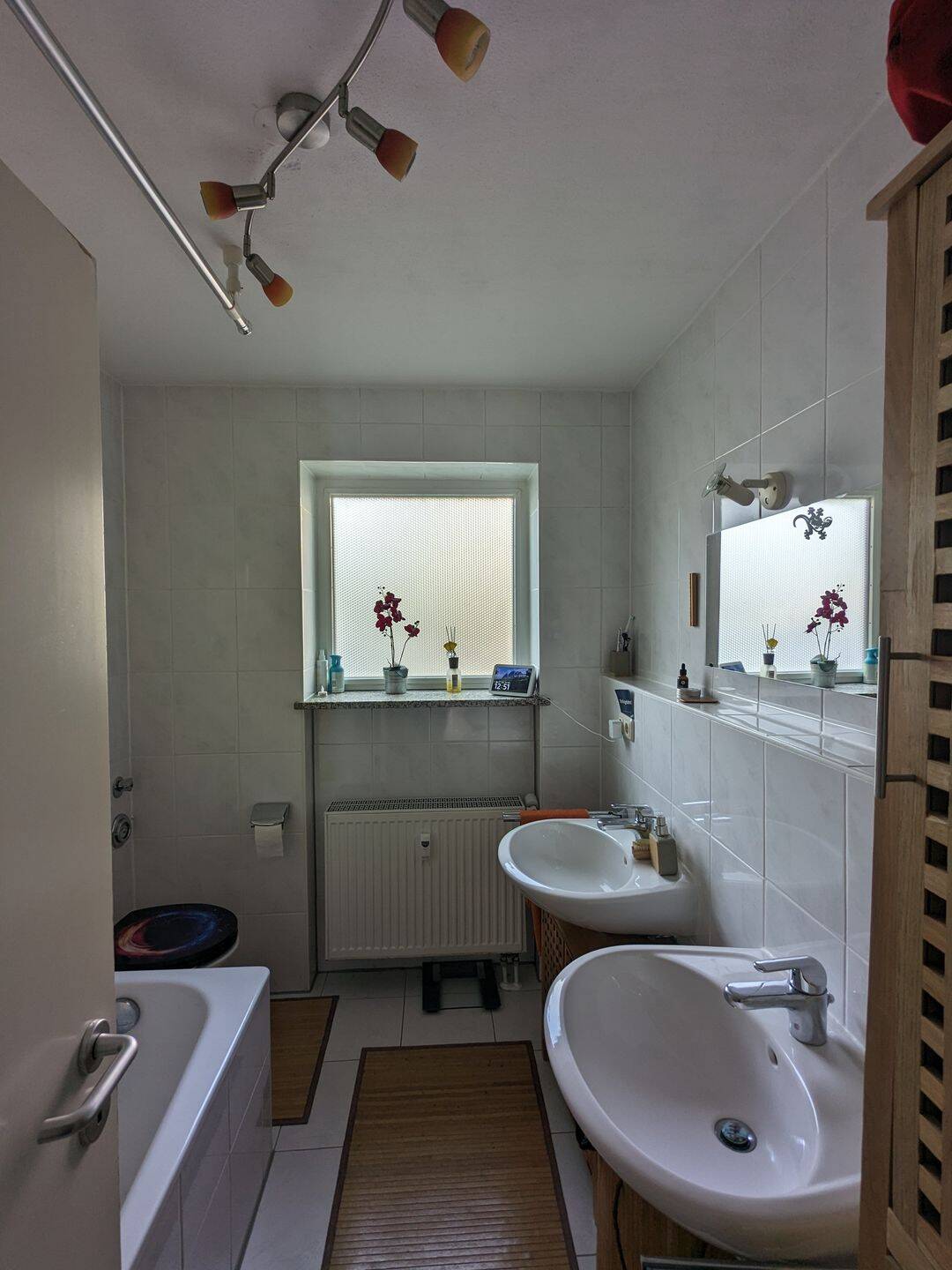 Möbelierte Wohnung 2 Zimmer, Küche, Bad – Augsburg – Vorschaubild 6