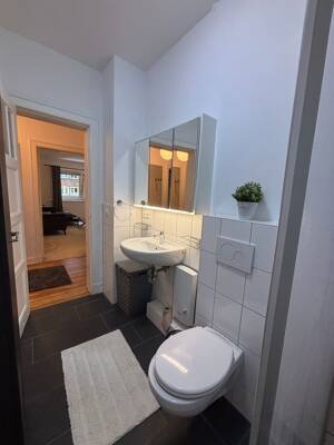 Winterhude: schöne möblierte Wohnung – 22303 Hamburg – Vorschaubild 5
