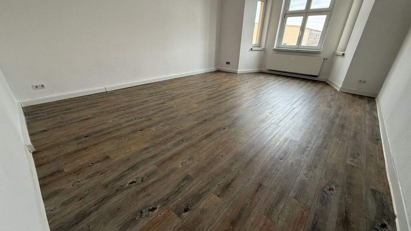 Zzgl. EBK - WG-gerecht - moderner Bodenbelag + Innentüren - 1.OG u.v.m. – Chemnitz – Vorschaubild 6