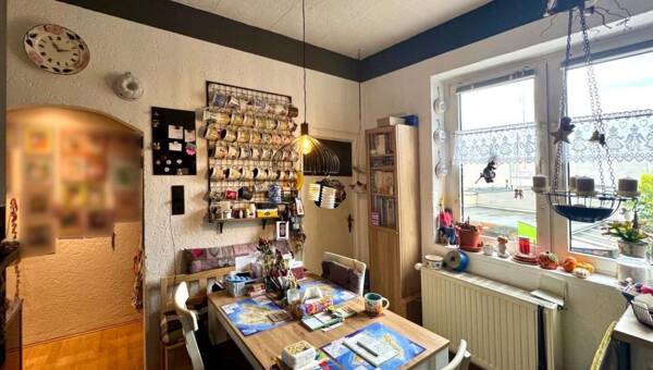 Etagenwohnung in 50733 Köln mit 63 m² kaufen