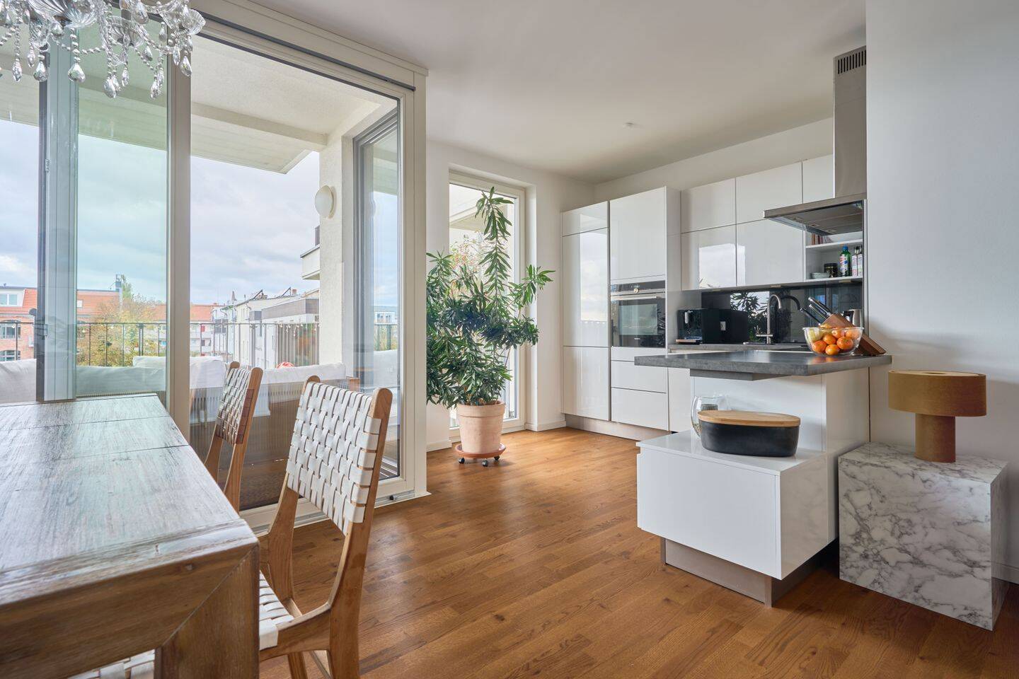 Familienfreundliches 4-Zimmer Domizil mit unverbautem Blick – Berlin – Vorschaubild 3