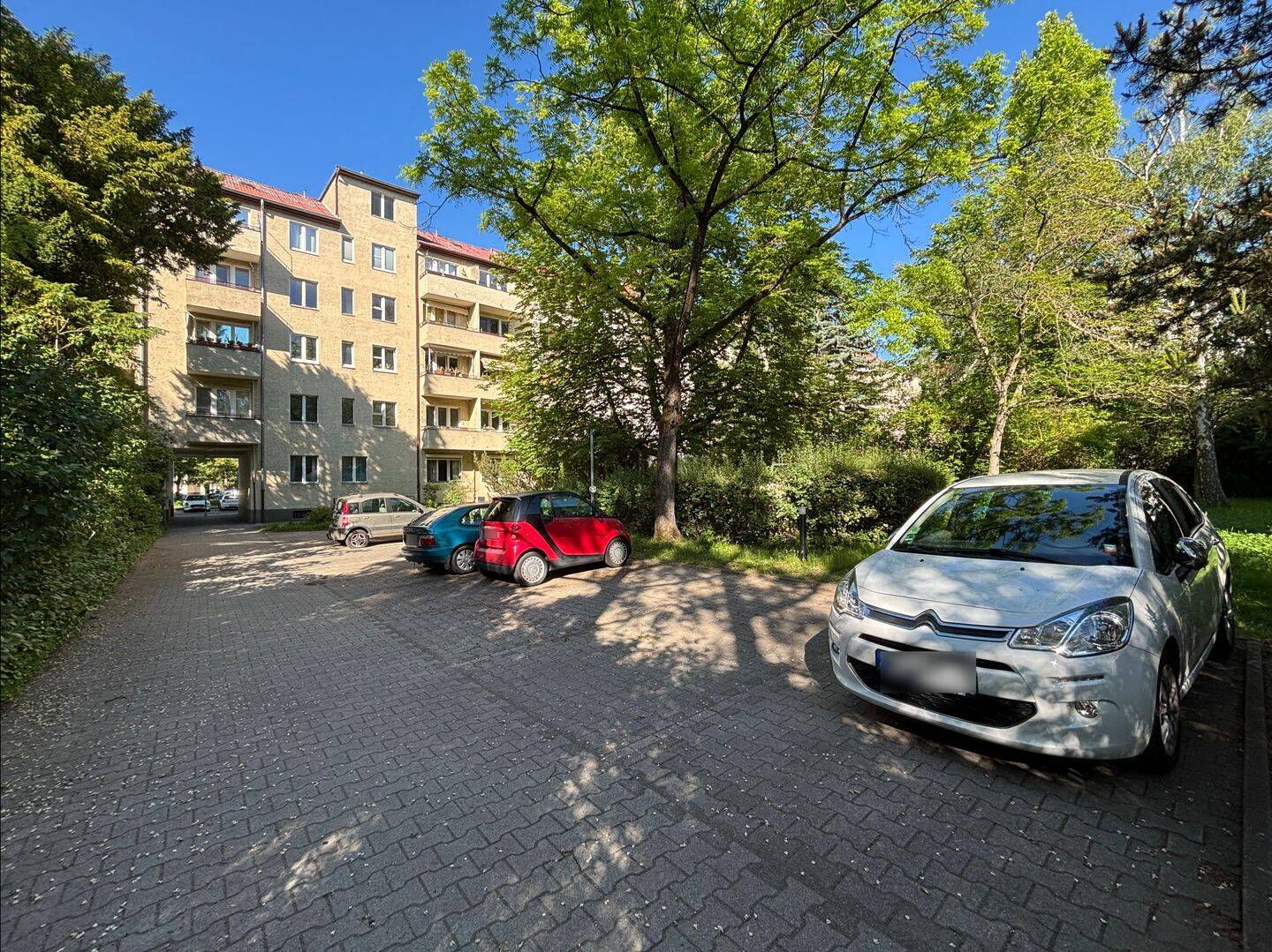Vermietete, sehr ruhige 2,5 Zimmer Hochparterre Wohnung in Berlin-Spandau – Berlin – Vorschaubild 5