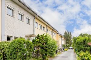 **Mariendorf! Familiengerechtes Reihenhaus zum Modernisieren** – 12107 Berlin – Vorschaubild 3