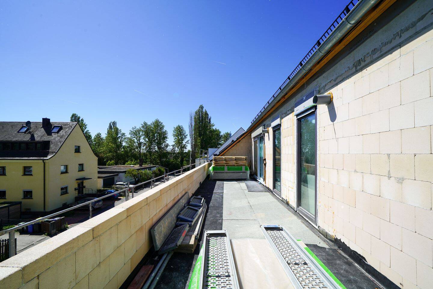 Maisonette mit offener Galerie und 2 Dachterrassen am Marienbergpark | TG-Stellplatz inkl. – Nürnberg – Vorschaubild 5