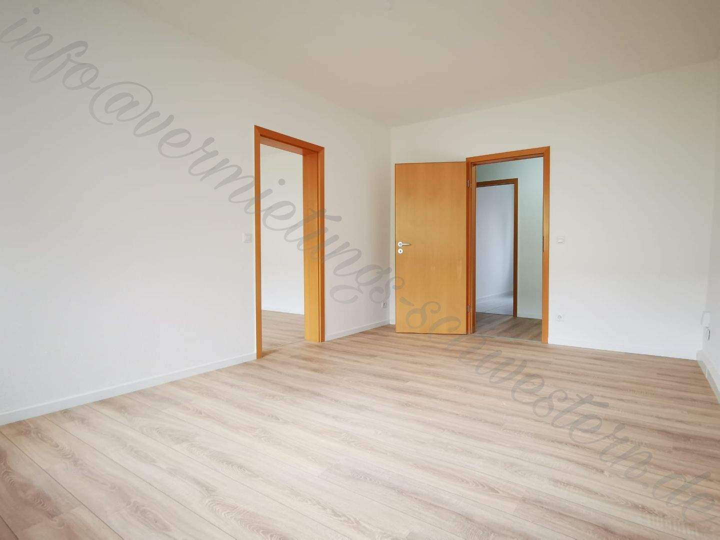 2-Zimmer-Wohlfühlwohnung mit Tageslichtbad – Chemnitz – Vorschaubild 9
