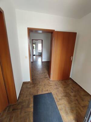 OF-Rumpenheim 63075 große Doppelhaushälfte ideal zum Wohnen + Arbeiten – 63075 Offenbach am Main – Vorschaubild 4