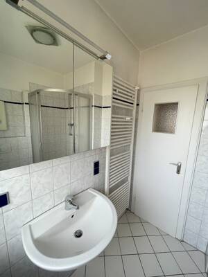 Charmantes Reihenhaus mit Garten in ruhiger Sackgasse – 28325 Bremen – Vorschaubild 8