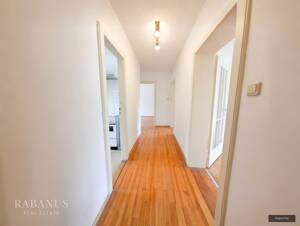 Heller Altbau mit Potenzial 3-Zimmer-Wohnung mit Balkon * aktuell vermietet * – 91052 Erlangen – Vorschaubild 4
