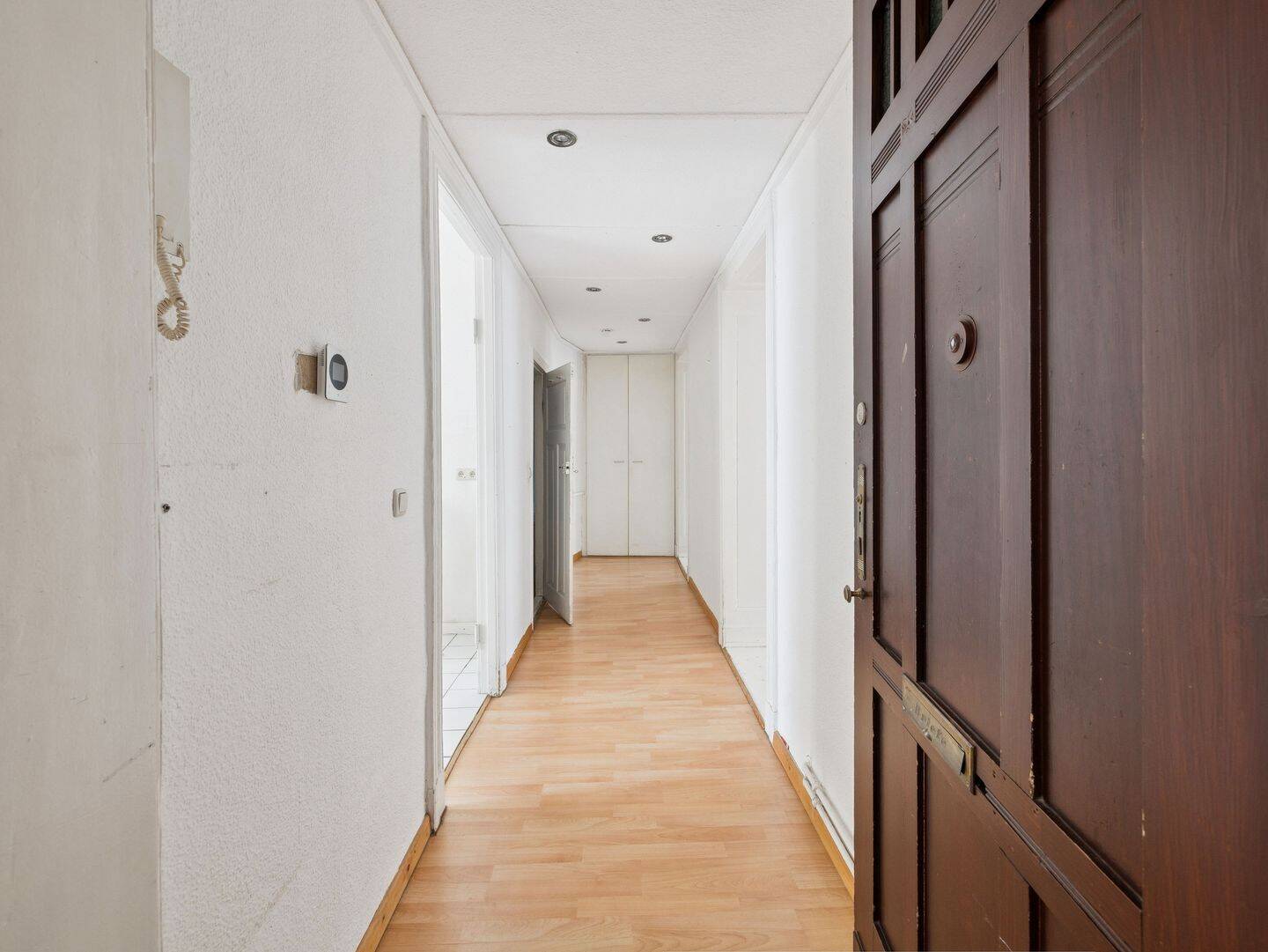 Charmante Altbauwohnung mit klassischem Flair und Balkon in Wilhelmstadt – Berlin – Vorschaubild 9
