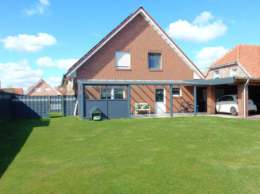 *** EFH mit Platzangebot, überdachte Terrasse, Garten, PV- Anlage... *** – Ostrhauderfehn – Bild 1 von 9
