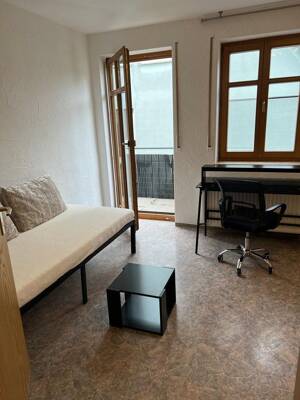 Vollmöblierte 1-Zimmer-Wohnung in ruhiger Umgebung – 91056 Erlangen – Vorschaubild 2