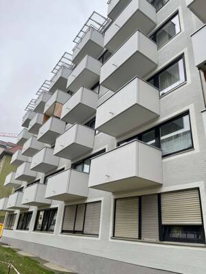 Attraktive, sanierte 1-Zimmer-Wohnung mit Balkon in begehrter Lage von München-Neuhausen – 80634 München – Vorschaubild 4