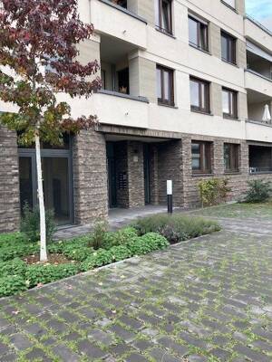 Helle 3-Zimmer-Wohnung mit großer Loggia