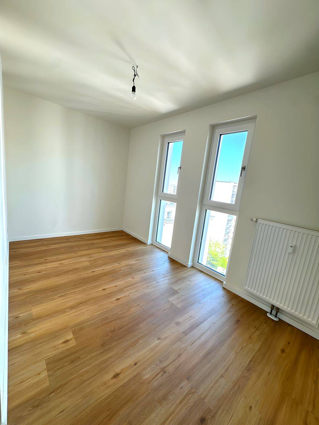 Wunderschöne 4-Zimmer-Wohnung mit großem Balkon und traumhaftem Ausblick – Berlin – Vorschaubild 9