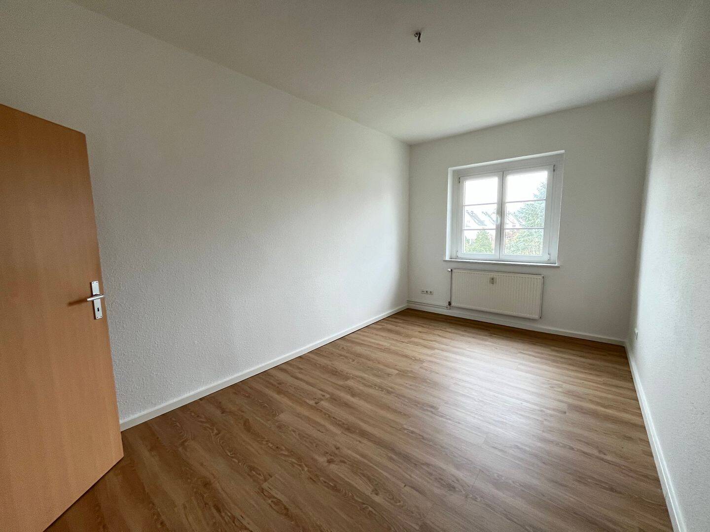 Gemütliche 2-Zimmer-Wohnung mit Balkon in Chemnitz Bernsdorf – Chemnitz – Vorschaubild 4
