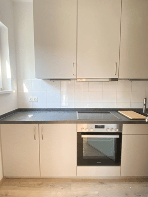 Attraktive 2-Zimmer-Wohnung mit 2 Balkone, EBK, zentraler Lager im Kiez Charlottenburg – 10627 Berlin – Vorschaubild 5