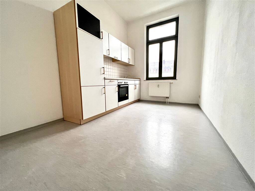 2 Zimmer mit EBK / Tageslichtbad / Wanne / Dusche / ASR :) – Chemnitz – Vorschaubild 2