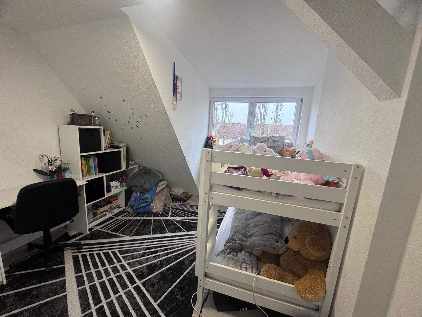 Helle Dachgeschosswohnung im Neubau 2023 mit Balkon (33) – Nürnberg – Vorschaubild 3