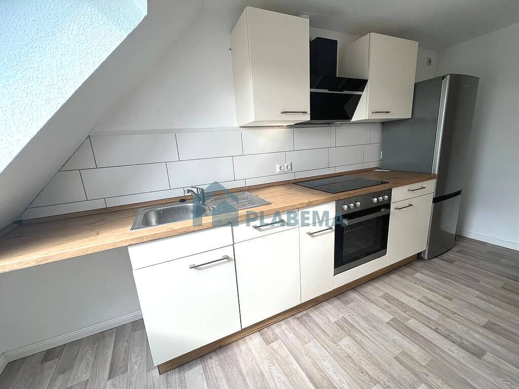 3,5-Zimmer-Maisonettewohnung mit moderner Einbauküche und Balkon in Innenstadtlage – Schwerin – Vorschaubild 7