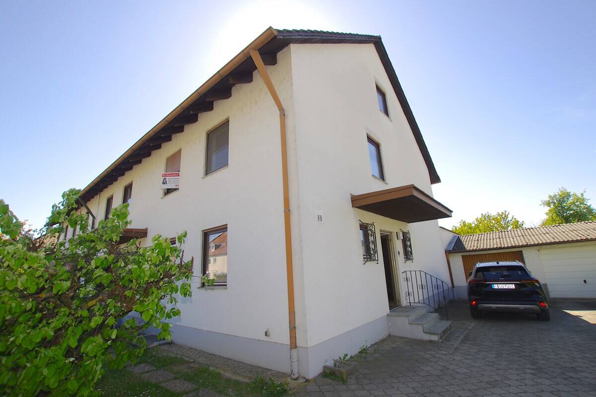 Familienglück - REH mit schönem Garten in ruhiger Lage – Regensburg – Vorschaubild 2