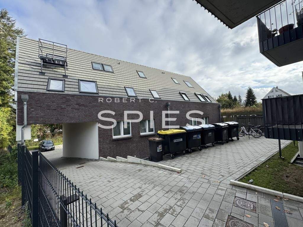 Attraktive Kapitalanlage in Kiel: Neuwertige 1-Zimmer-Wohnung mit Terrasse – Kiel – Bild 1 von 8