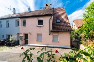Charmantes Wohnhaus mit vielseitigen Nutzungsmöglichkeiten – 70378 Stuttgart – Vorschaubild 1