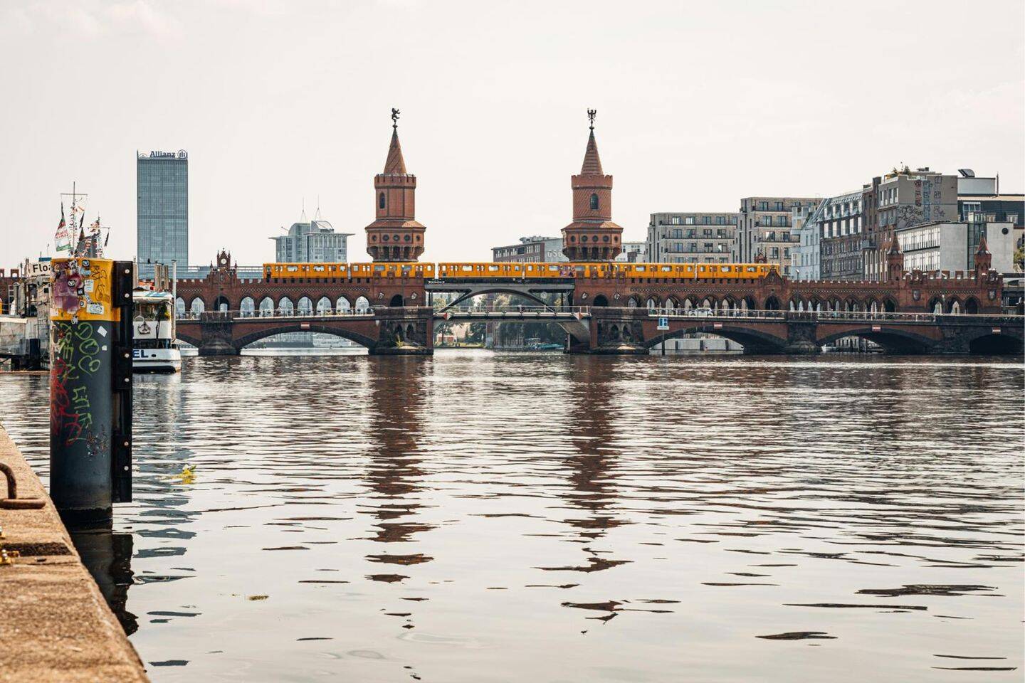 Ruhiges Seitenflügel-Zuhause in Friedrichshain – Berlin – Vorschaubild 9