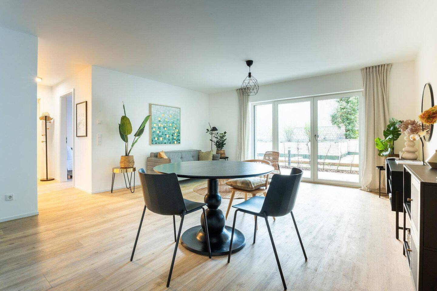 *TOP* wunderschöne Wohnung am Fürther STADTPARK WE E.06