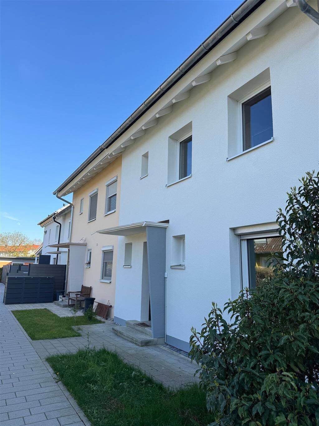 CO Nähe FH und CO2 ** ab sofort ** interessantes RMH mit Balkon & Garten – Coburg – Vorschaubild 4