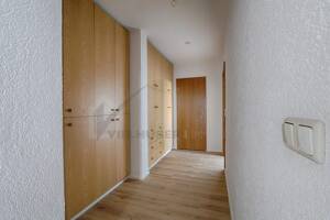 Attraktive 3-Zimmer-Wohnung mit großer Terrasse und tollem Ausblick! – 81925 München – Vorschaubild 2