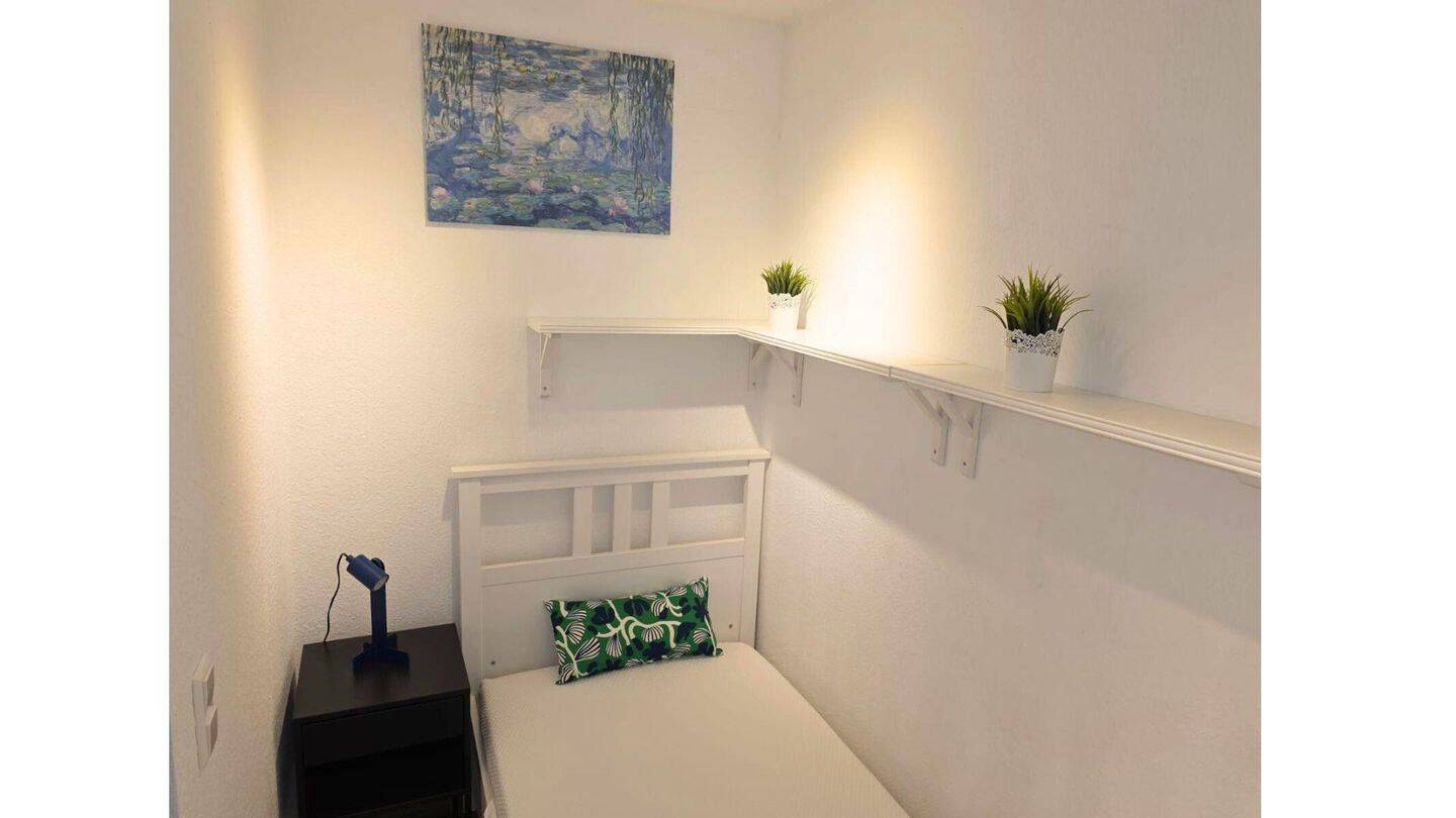 Voll möbliertes Designer-Apartment mit Balkon & TG-Stellplatz, Mannheimer Bestlage L7, direkt an Uni – Mannheim – Vorschaubild 3