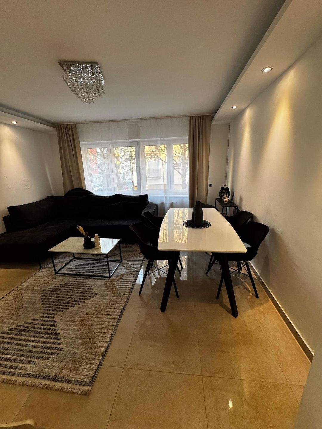 Renovierte 3-Zimmerwohnung in zentraler Lage – Nürnberg – Vorschaubild 2