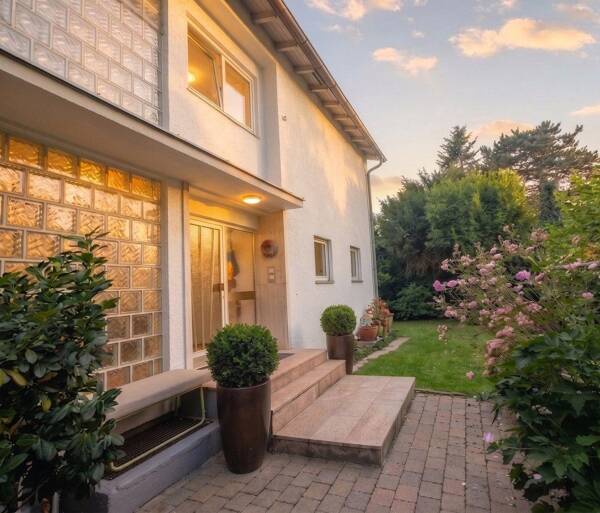 Haus in 83022 Rosenheim mit 151 m² kaufen