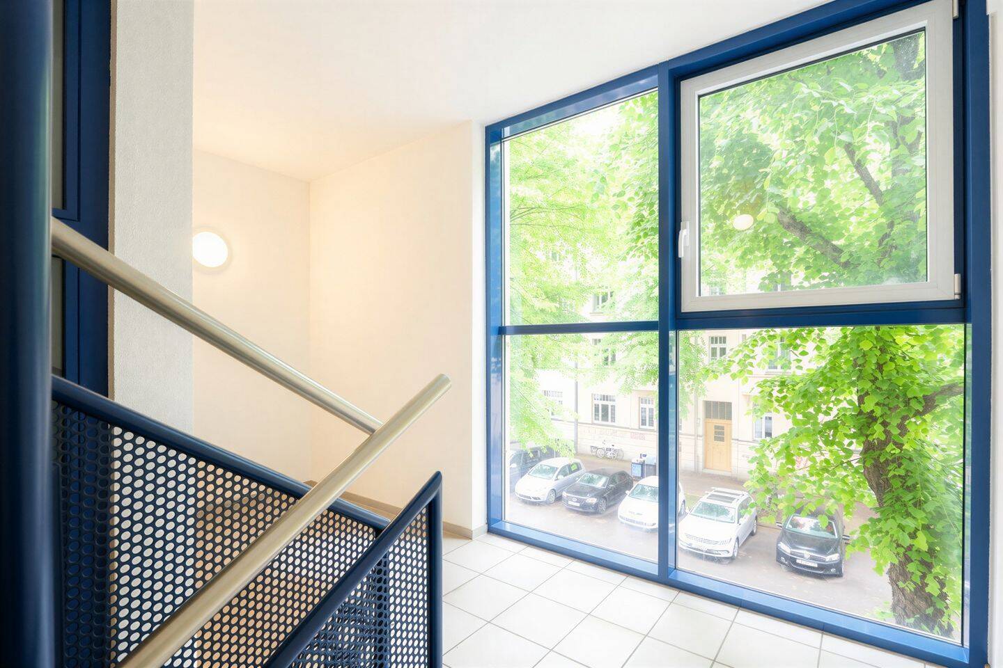 +++ An der Weißen Elster! Modernisierte 2-Zimmer-Wohung mit TG-Stellplatz und großem Balkon! +++ – Leipzig – Vorschaubild 7