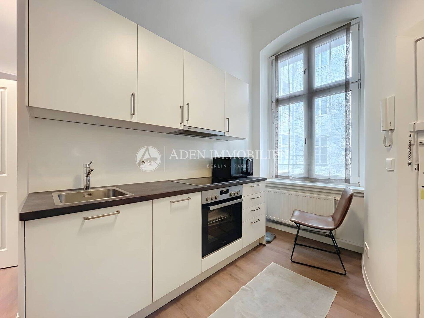 Clever geschnittenes 1-Zimmer-Apartment mit Altbaucharme in Wilmersdorf! – Berlin – Vorschaubild 5