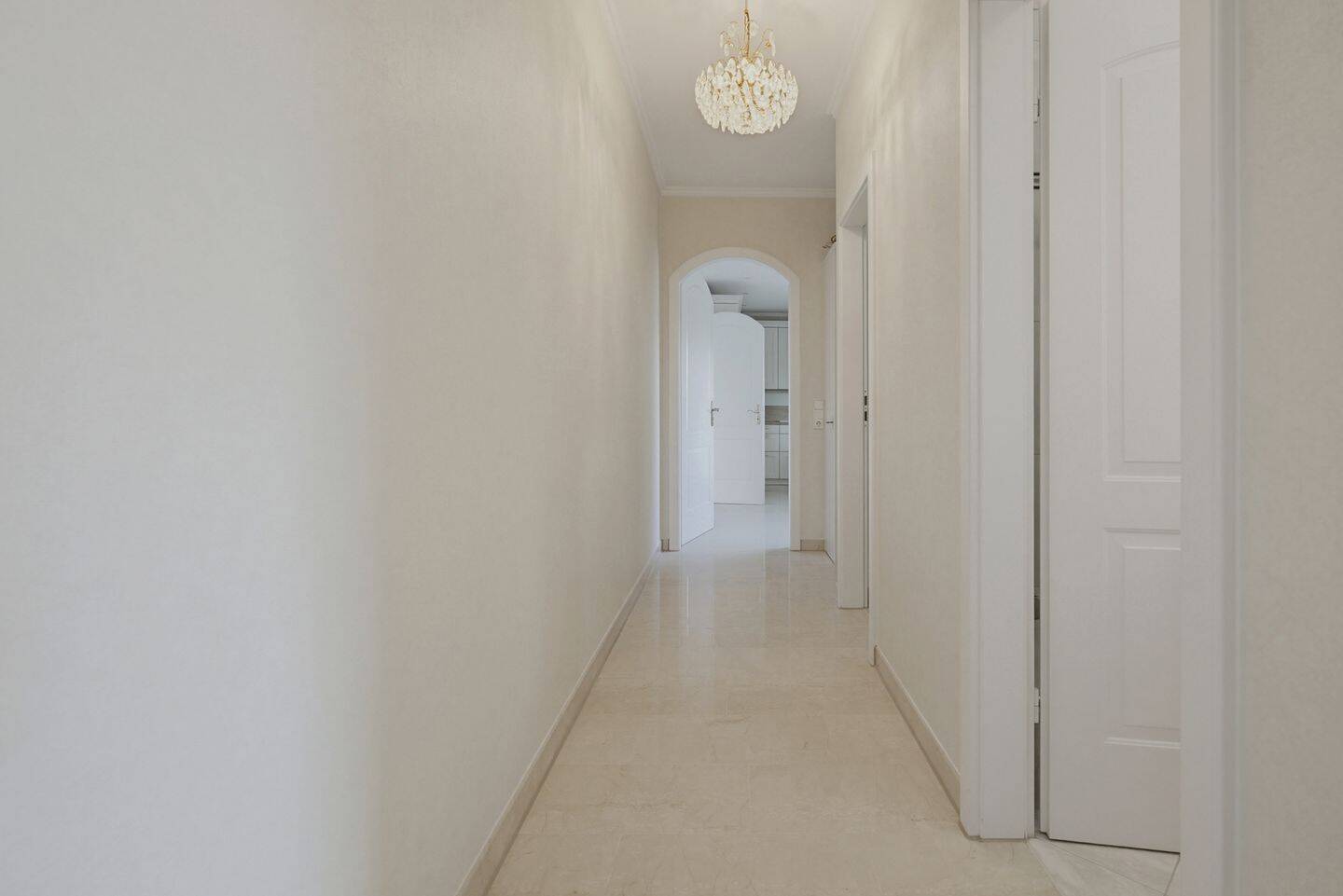 Exklusives Wohnen auf 176 m² - Penthouse mit 2 Terrassen, Kamin und neuer Einbauküche – Karlsruhe – Vorschaubild 9