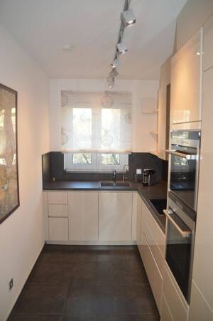 Hochwertig möblierte 2-Zimmer-Wohnung im Westend von Offenbach am Main – 63067 Offenbach am Main – Vorschaubild 5