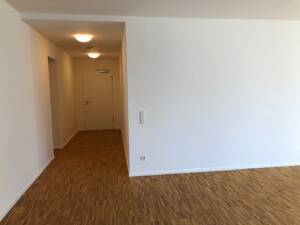 Großzügige, helle 2 Zimmerwohnung mit erstklassigem Skyline-Blick – 60594 Frankfurt am Main – Vorschaubild 8