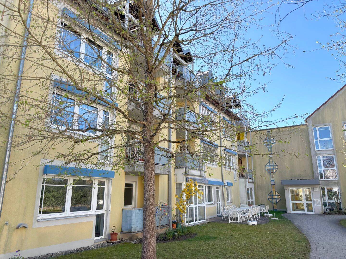 Wohnstift Lobetal: Vermietete 2-Zimmer-Eigentumswohnung in Nürnberg - Röthenbach b. Schweinau – Nürnberg – Vorschaubild 3