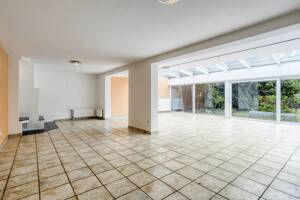 Dreigiebelhaus mit Kamin, Wintergarten & Südgrundstück – 45891 Gelsenkirchen – Vorschaubild 6
