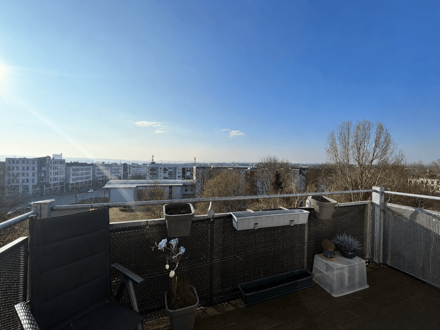 Traumwohnung mit Charakter - 4 Räume, Denkmalflair & Ausblick über Chemnitz – Chemnitz – Vorschaubild 9