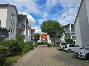 Licht. Raum. Lebensqualität. - Stilvolle 3-Zimmer-Eigentumswohnung mit Balkon in Erfurt-Niedernissa – 99099 Erfurt – Vorschaubild 2