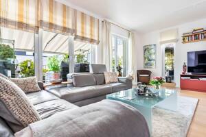 Exklusives Penthouse über zwei Ebenen in ruhiger Innenhoflage! – 22299 Hamburg – Vorschaubild 2
