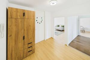 Rheinnähe! Modernisierte 3-Zimmer-Wohnung mit Aufzug und 2 Balkonen in Köln-Westhoven – 51149 Porz – Vorschaubild 8