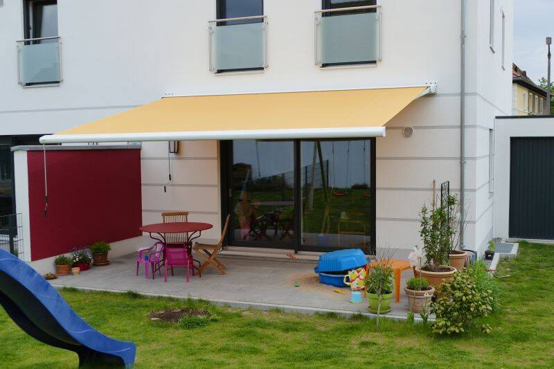 Sonnige, neuwertige DHH in ruhiger Lage - Befristung der Miete bis 31.07.2028 – Regensburg – Vorschaubild 3
