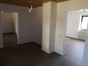 Großzügige 4 ZKB 100 qm mit EBK und 3 Schlafzimmern in 66640 Namborn – 66640 Namborn – Vorschaubild 9
