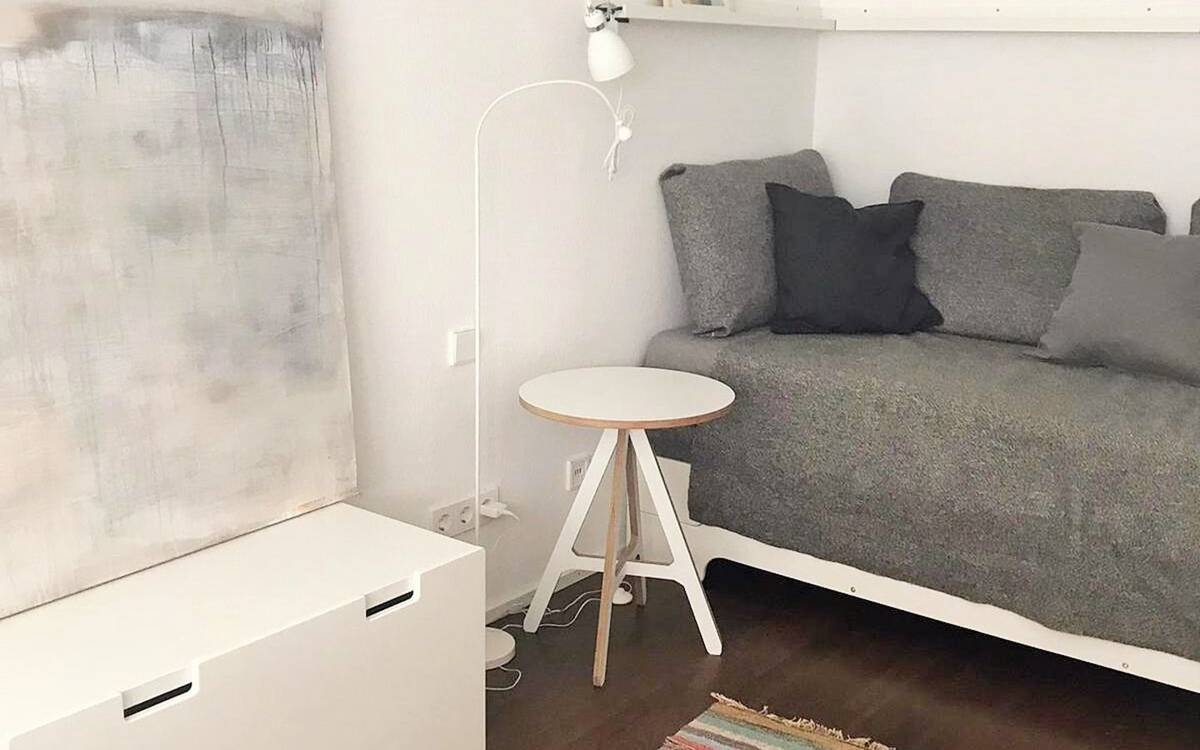 Zimmer in Stuttgart-Möhringen mit eigener Dusche/Wc für Wohnen auf Zeit – 70567 Stuttgart – Bild 1 von 7