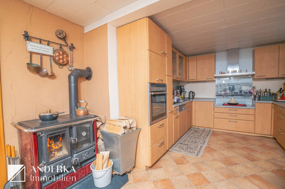 Gemütliches Zuhause mit Charakter, Garten und Doppelgarage! – Gundremmingen – Vorschaubild 5
