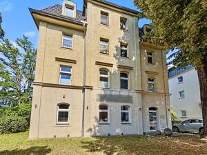 Zentral gelegenes Wohn- und Geschäftshaus mit PKW-Stellplätzen und Garagen in der Dresdner Neustadt – 1099 Dresden – Vorschaubild 2
