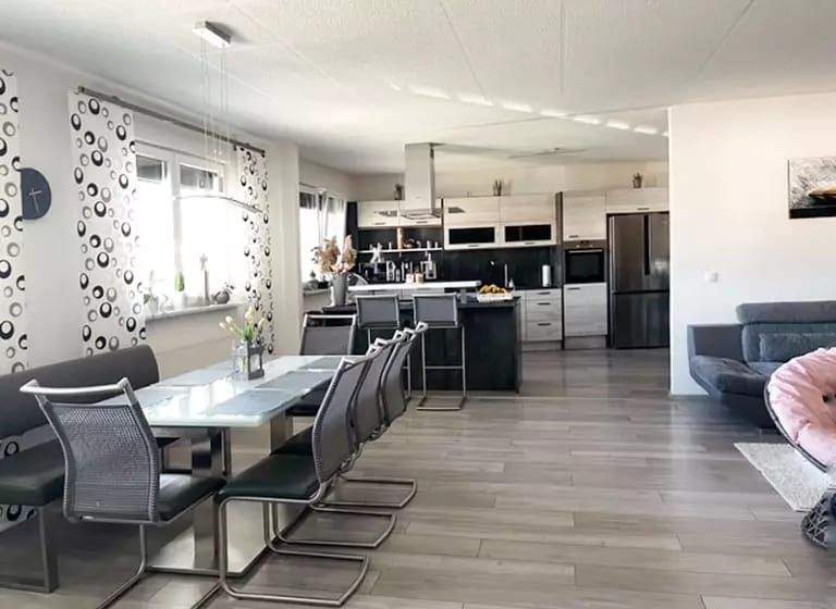 Exklusive 4-Zimmer-Maisonette mit 165 m² – das Highlight des Hauses – Trossingen – Vorschaubild 6